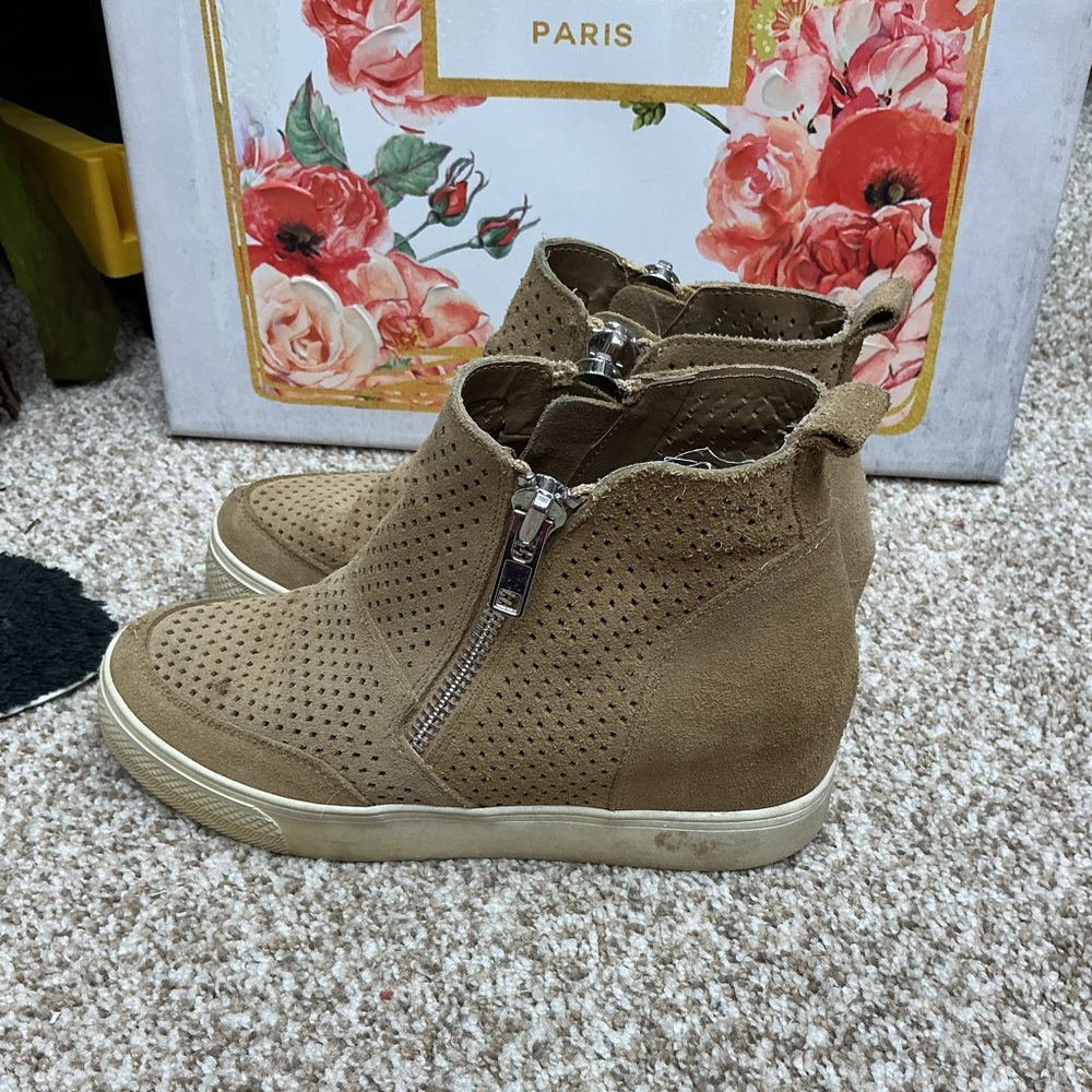 Steve Madden Tan Perforated High-Tops with Zipper